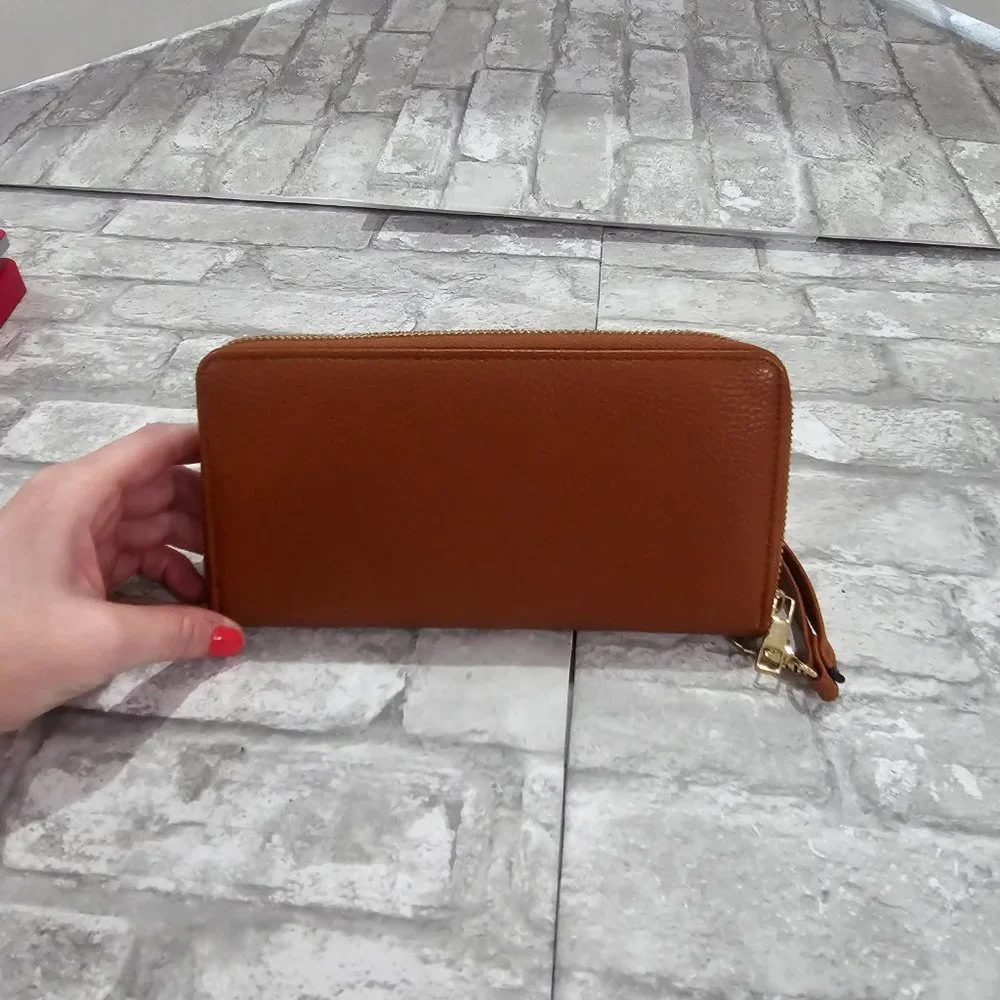 Women Wristlet Wallet Zip Around‎ Handbag Brown Leather? Gold Lined Fabric 9x5